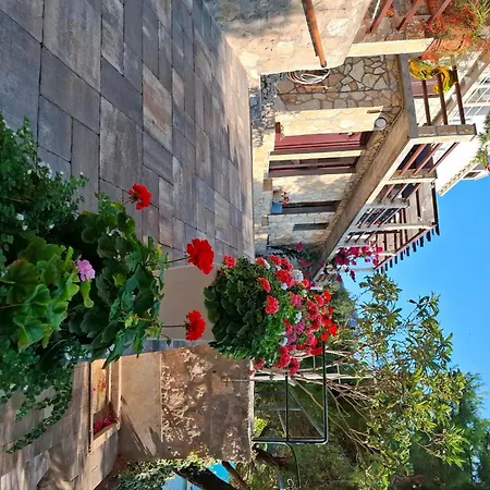 Josip Blue Horizon Apartment