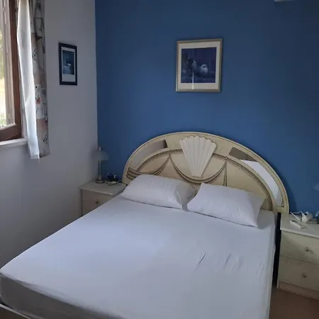 Josip Blue Horizon Apartment Ston